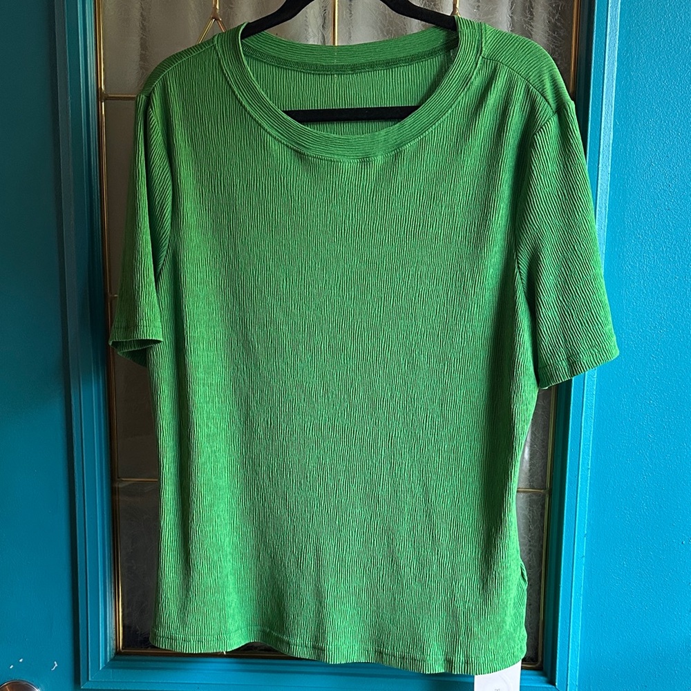 MOTF Vibrant Green Short Sleeve Top